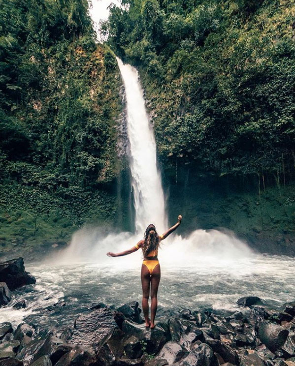 La Fortuna Waterfall @lisahomsy