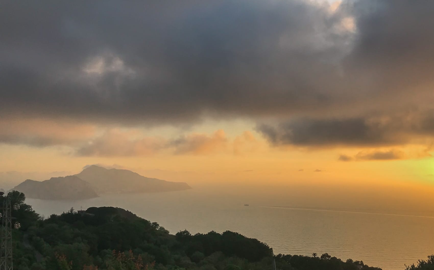 Gocce di Capri Sunset
