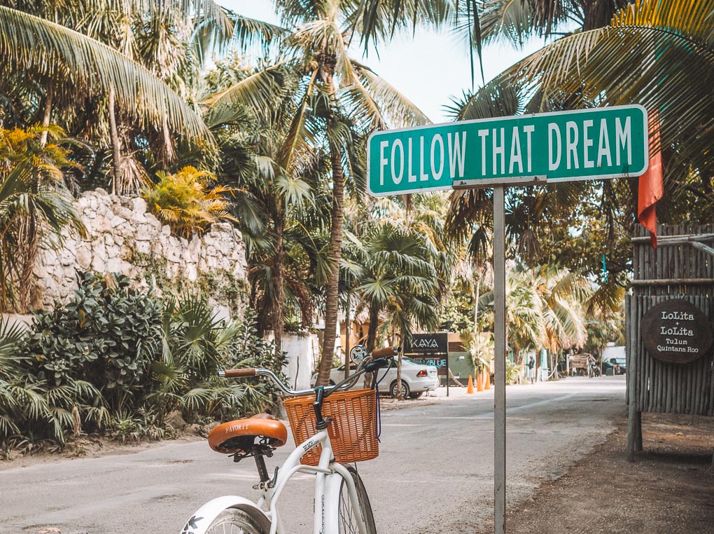 Follow-That-Dream-Instagrammable Places