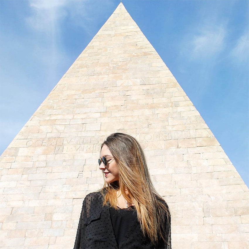 Pyramid of Cestius @anaisdiary