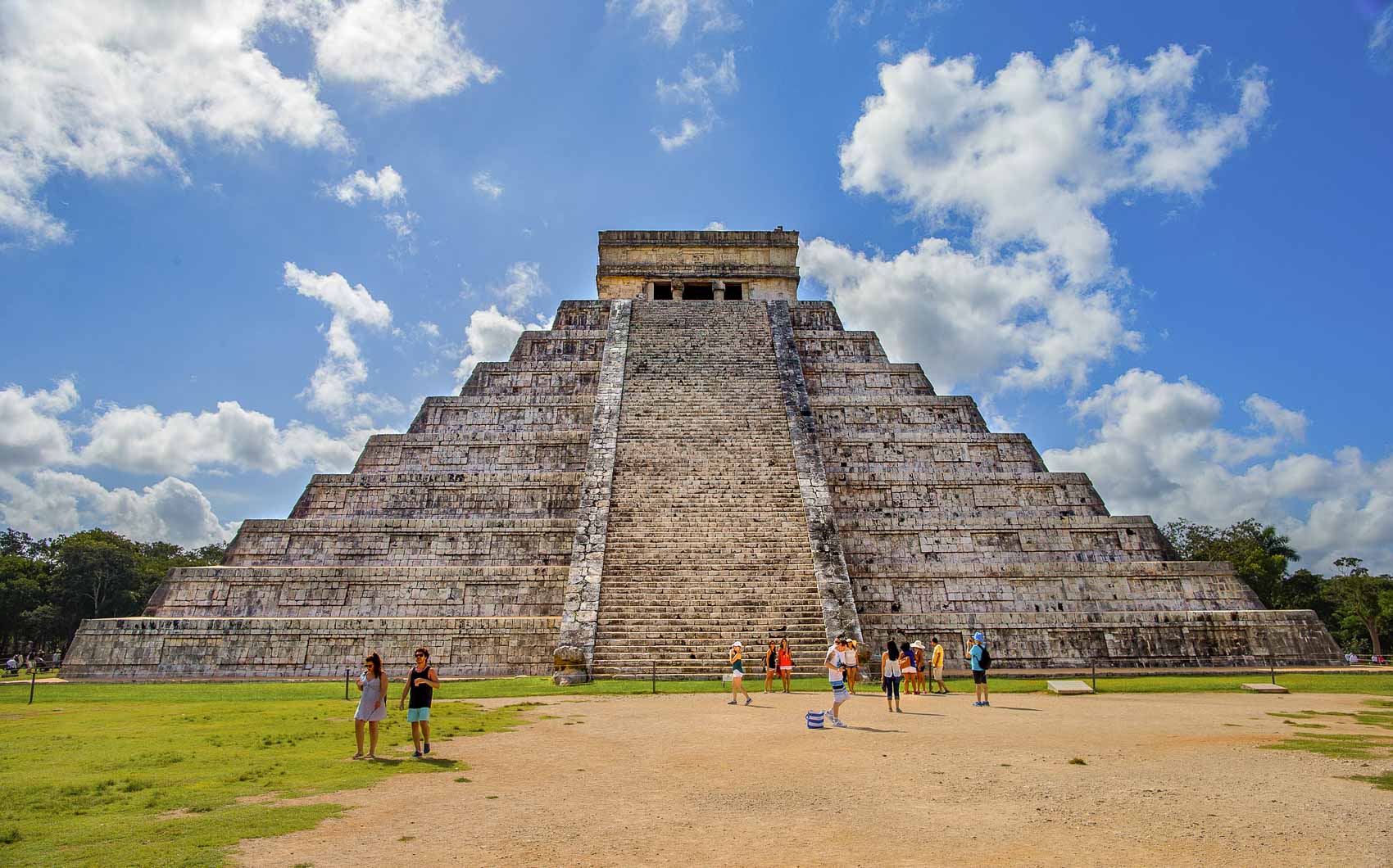 Pyramid Chichen Itza